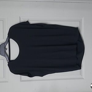 Onezie Flow Top Black Round Neck Open Draped Back Large GUC